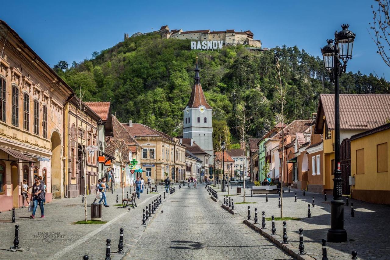 Mountain Vista Suites Zărneşti Exteriér fotografie