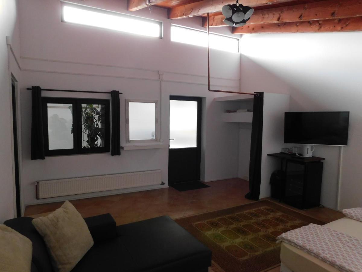 Mountain Vista Suites Zărneşti Exteriér fotografie