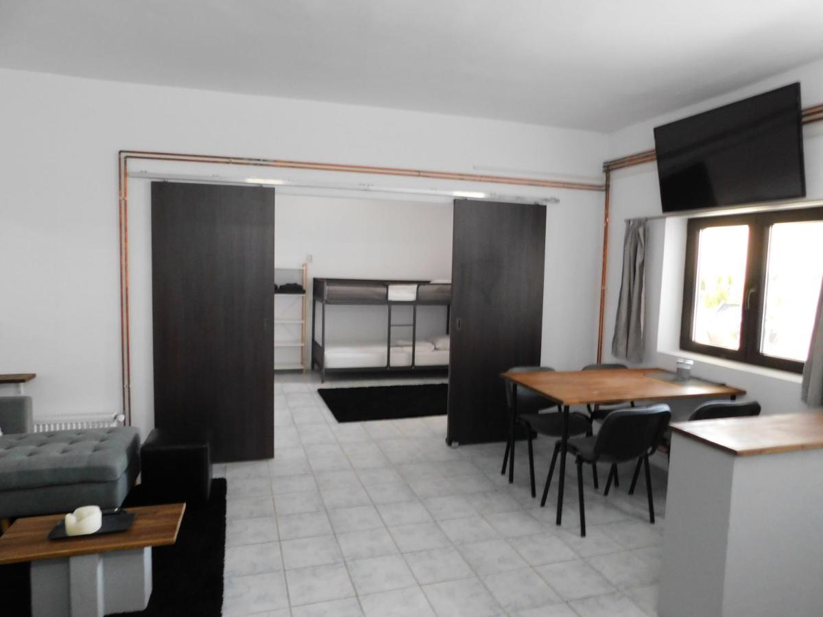 Mountain Vista Suites Zărneşti Exteriér fotografie