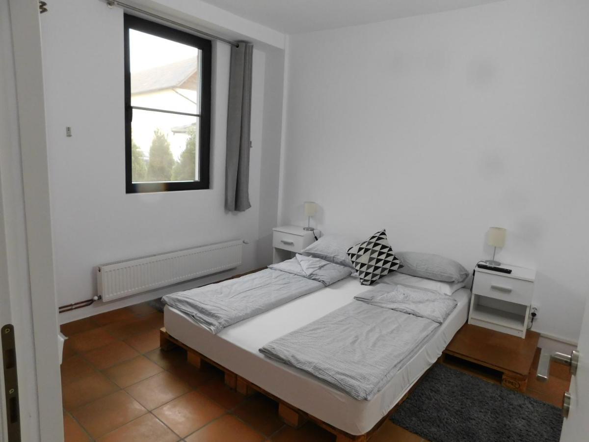 Mountain Vista Suites Zărneşti Exteriér fotografie